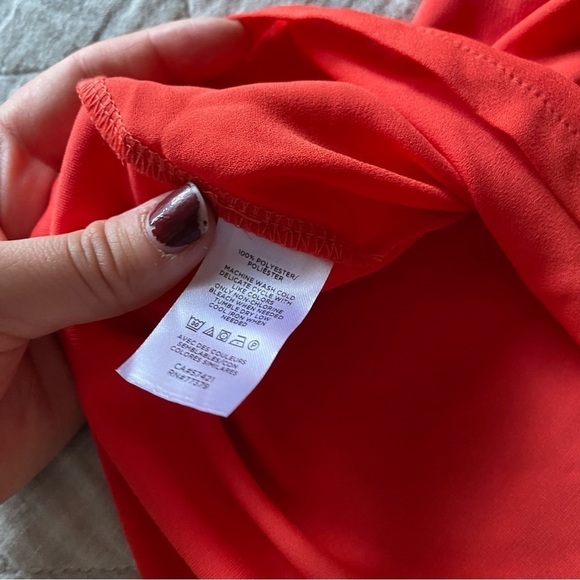 Ann Taylor Coral Blouse size medium - Picture 7 of 7